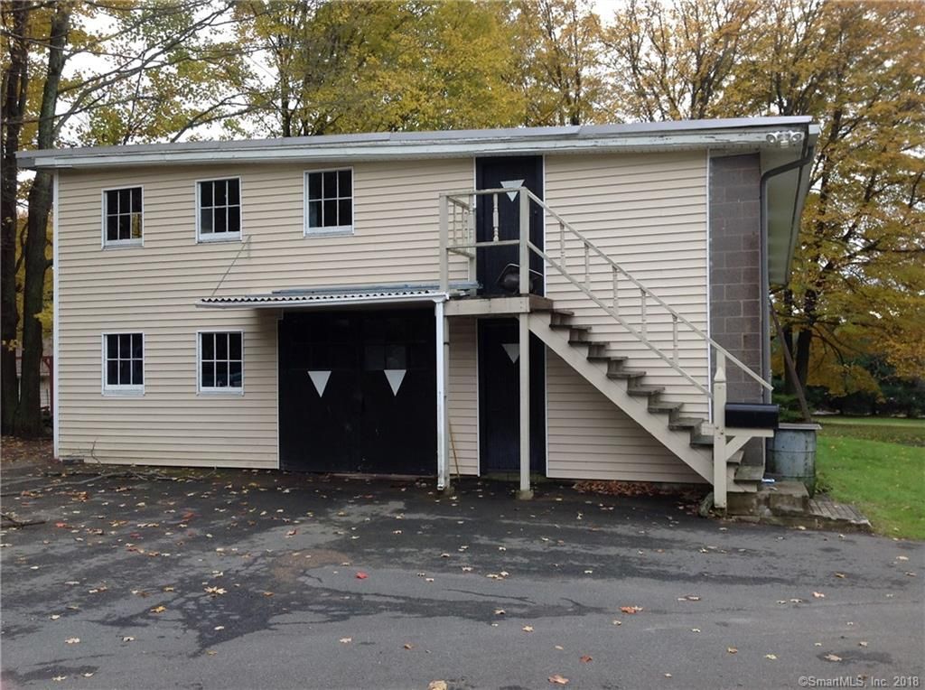 333 Scott Swamp Rd, Farmington, CT 06032
